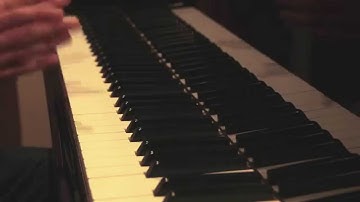 TSM True Tips with Sharik Hasan - Tip 1 - How to play a chord progression?