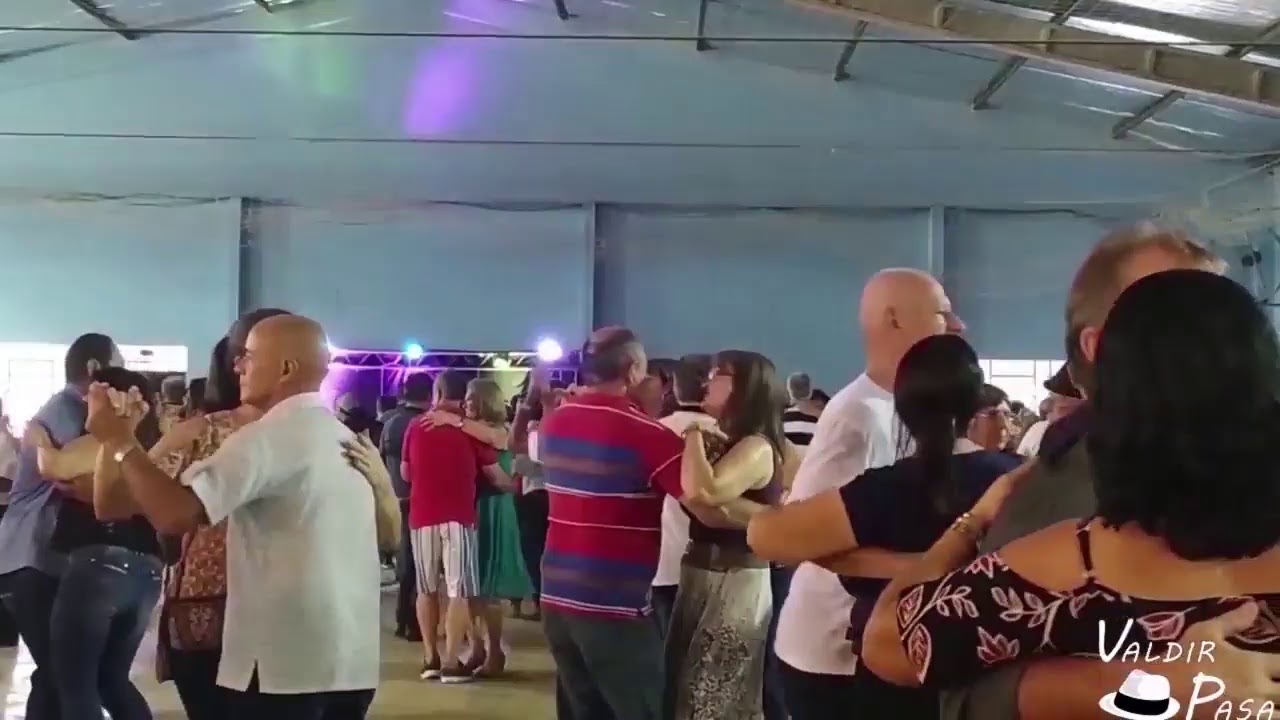 Valdir Pasa - (Baile em casa )  15\ 07 \2021  compartilhe;