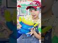 シャカシャカ音が鳴るネイル🪇𖤐˒˒リトルグリーンメンを宇宙船にいれてみた🚀✨#toystory #nails #asmr
