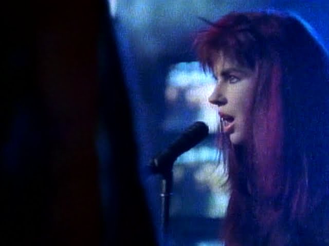 The Bangles – A Hazy Shade Of Winter
