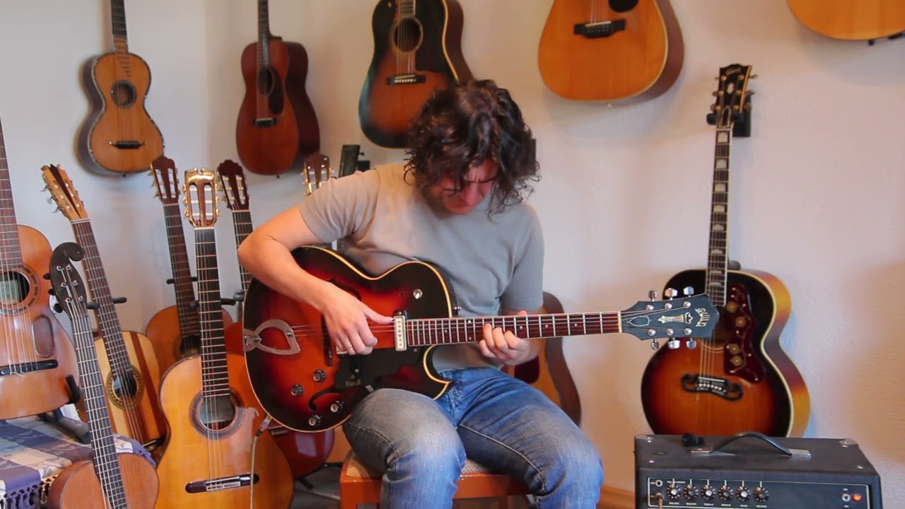 Guild T-100D Slim Jim with Single Coils 1967 - Sunburst - YouTube
