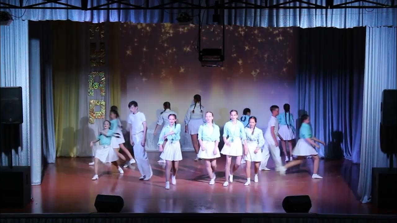 танец моя мама круче всех в детском. танец моя мама круче всех. танец моя мамуля самая крутая в детском саду. танец катюша в детском саду. танец моя мама самая крутая видео.