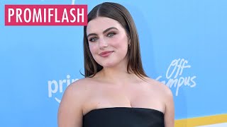 Sudden 'off-campus' fame: Ella Bright was so unknown