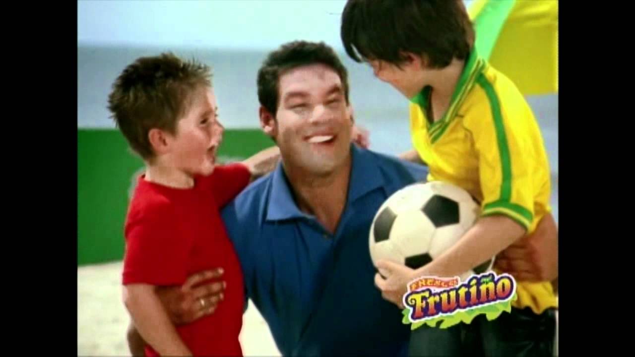 COMERCIAL FRESCO FRUTIÑO 35MM - DIRECTOR DE FOTOGRAFIA JOHN REYES CALDERON