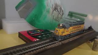 Bachmann 66301 Ho Scale Union Pacific Emd Gp40 Diesel Loco Sounddcc Bench Test