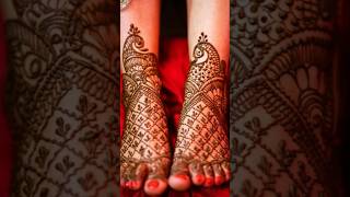 Kese Aayu Milne Mehndi Designs