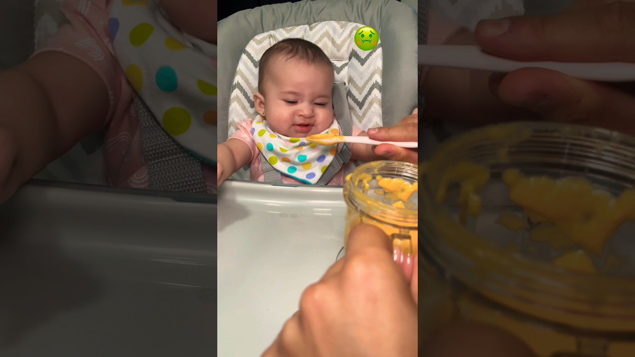 Baby’s FIRST time eating CARROTS🥕 