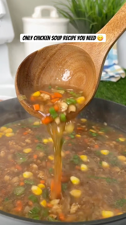 Keluarga saya tergila-gila dengan sup ini. Resep Sup Ayam Paling Mudah 😋