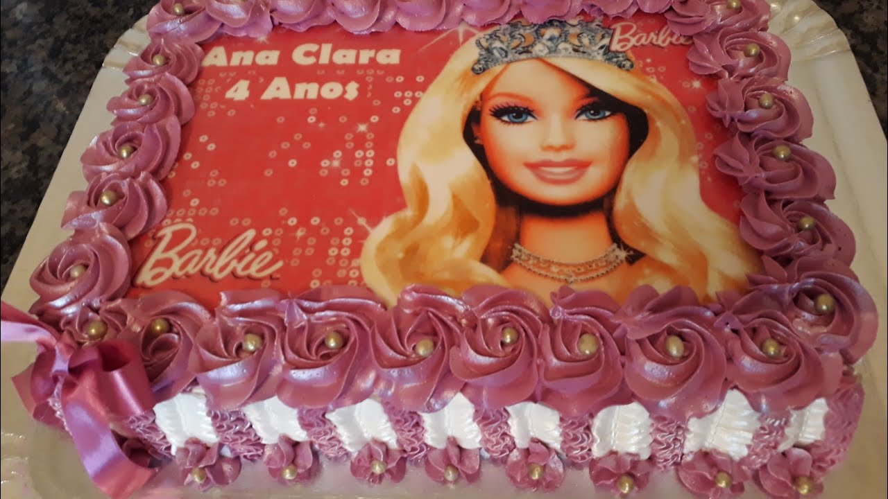 bolo da barbie quadrado de aniversário simples
