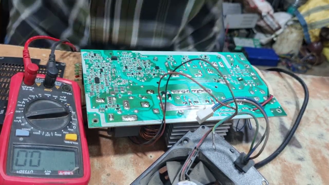 E rickshaw microtek charger fan nhi chel raha he