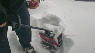 Toro 60v Battery Power Shovel Tackles 1 Foot of Snow