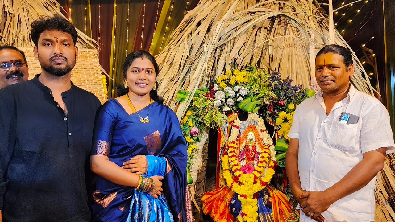 దక్షిణపు వీధి జాతర అమ్మవార్లు ను దర్శించుకున్న సినీనటి శరణ్య ప్రదీప్... Eluru jathara 2026