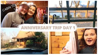 ANNIVERSARY TRIP DAY 1 PIGEON FORGE TENNESSEE ( shoppings, eatings, &amp; cabin tour) | Carlie Jade