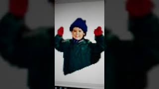 Barneys Christmas Star - Sullivan Mccormick As Kevin The Male Boy