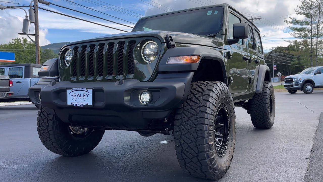 35 Rims 2023 Jeep Wrangler on 35” Tires | OFF-ROAD BEAST! - YouTube