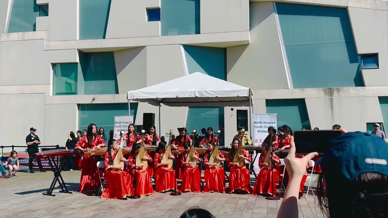 春节序曲》｜The Spring Festival Overture。 - YouTube