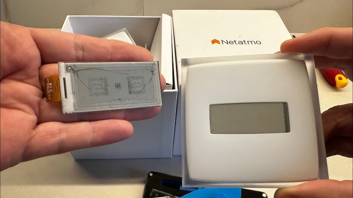 Replacing a defective Netatmo thermostat display 