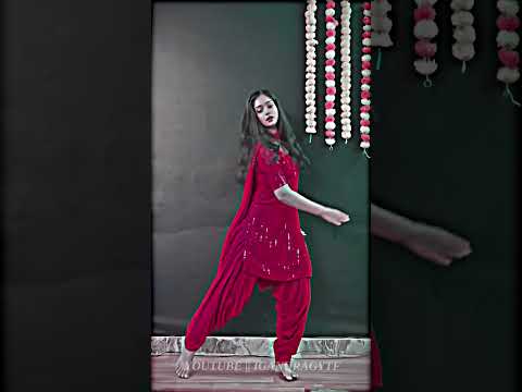 Kamar Teri Left Right Kamar Left Right Haryanisong Haryanvi Dance Shorts Smallcreator 
