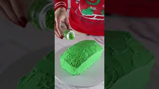 Famous Making A Surprise Grinch Cake 💚❤️ #shorts Net Worth