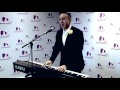 Rocco De Villiers performs Adele&#39;s &#39;Hello&#39;&#39;