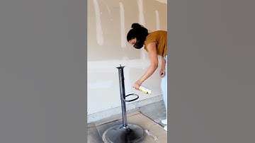 can you belive this? Bar stool makeover!