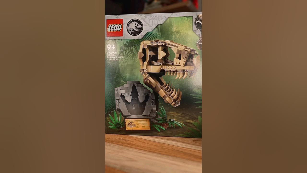 Brick Breakdown: LEGO Dinosaur Fossils T. Rex Skull