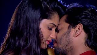 हे मना रे मना तिला सांगना | Phulpakharu Honeymoon Song | Yashoman Apte & Hruta Durgule | Zee Yuva