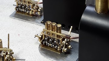 MAUDSLAY REVERSING GEAR ON MINIATURE STEAM ENGINE