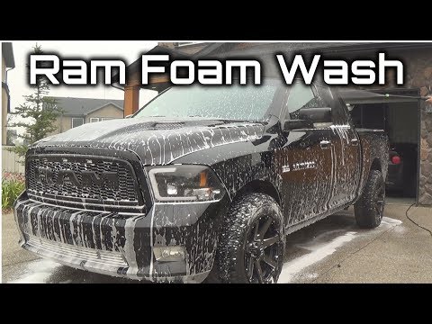How to Detail Engine Bay and Wash your Truck.