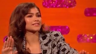 Zendaya - a funny moment from on set of the greatest showman