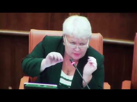 Видео: Депутат, отвечающая за культуру, обругала коллегу: Г@ндон несчастный