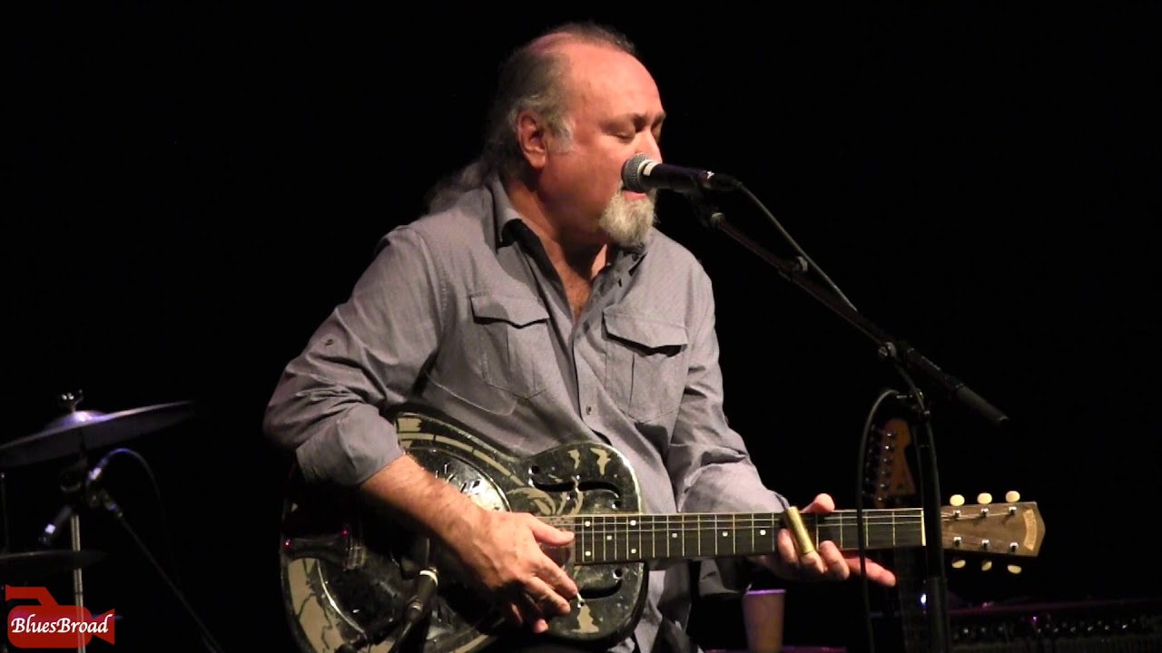 TINSLEY ELLIS • Little Red Rooster • Sellersville Theater 1/20/18