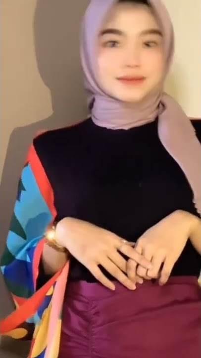 story cwe hijab cantik