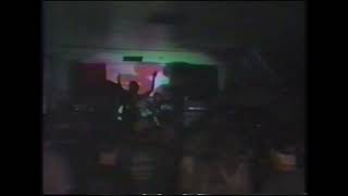 Tang - Sixteen & Jana Live At The Pla-Mor Ballroom Rochester, Mn 5.29.1998