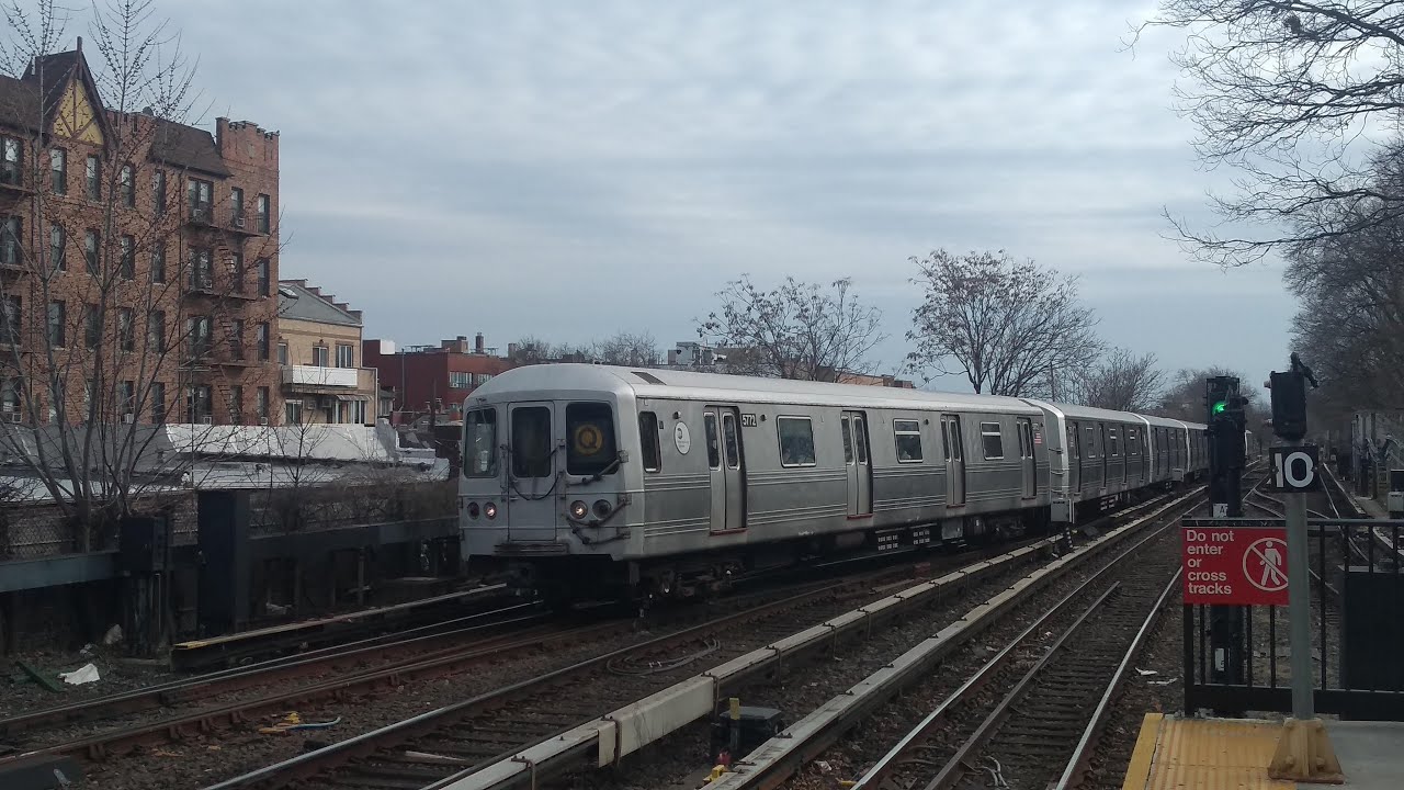 Q Express R46 ⁴ᴷ 96 St bound R46 Q Express Train at Sheepshead Bay & Kings Hwy - YouTube