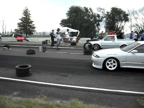 saveiro blanca viturro vs nissan skyline chile..