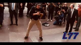ATF agent demonstrates how a Glock Switch fires…Agente ATF demonstra como uma Glock Switch dispara