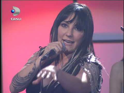 Özlem Tekin - Bana Bişey Olmaz / MEDYA KRALI  2010