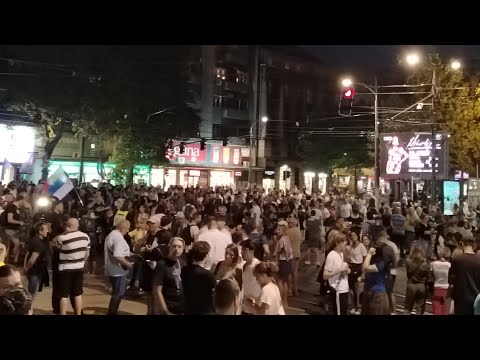 Uživo iz Beograda. Protest kreće od Vukovog spomenika