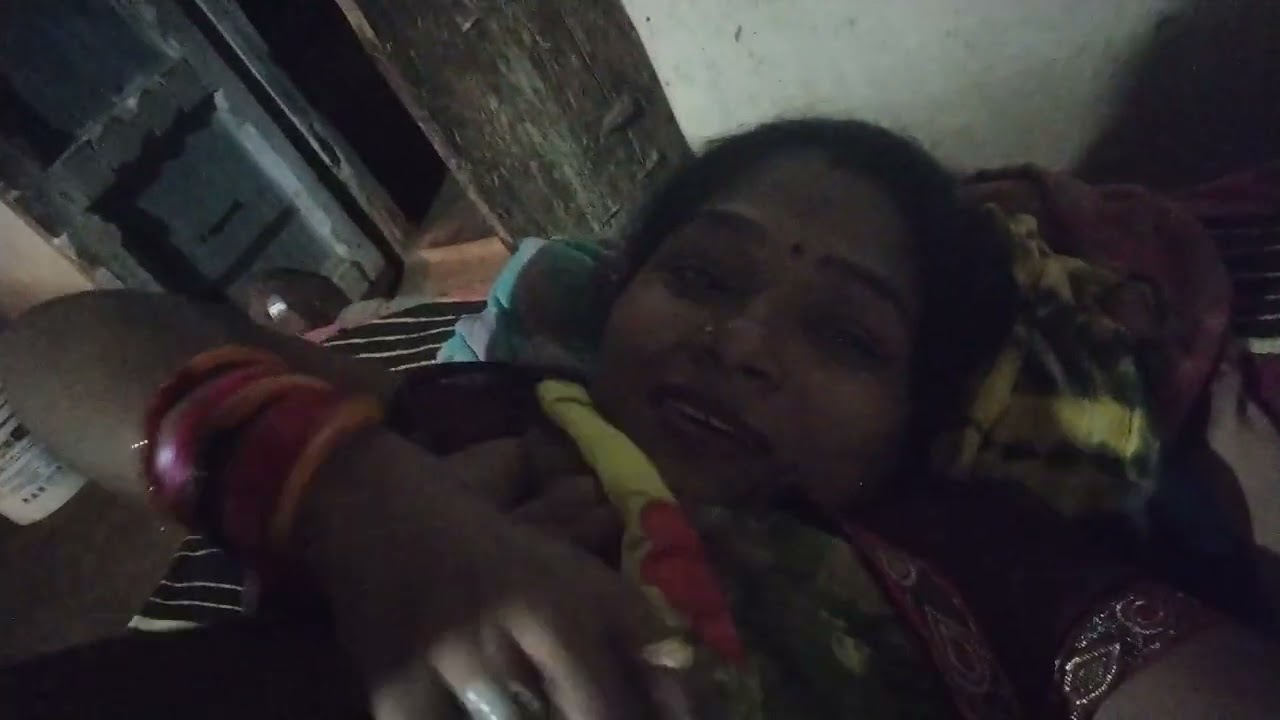 👉🏻दोस्तों यह वीडियो #पूरा देखना 🍼😭कब से बोल 😭 रही कुड जान उठ रही है 😭🍼 ना रुक जा अभी मैं बता रही हूं