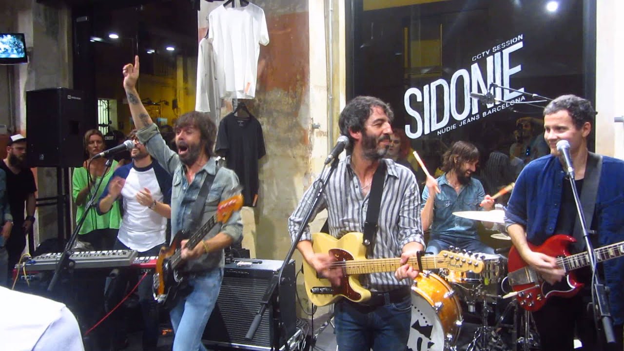 Sidonie cover Pulp- Disco 2000- Secret Show Barcelona