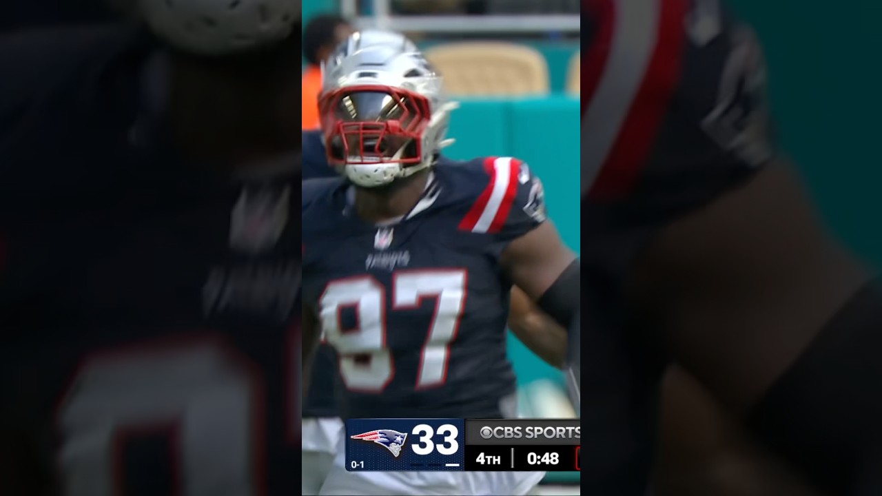 Big sacks in big moments for the defense 😤