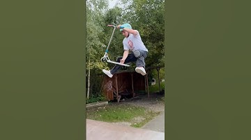 Crazy Scooter Trick🔥! #scooter #explore #skatepark