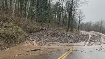 News Update: Heaving rains caused landslides near Multnomah Falls and Clackamas County; Police
