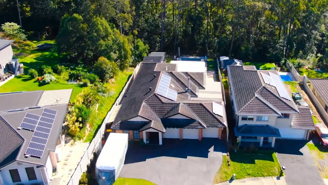 21 Prestwick Street, Fletcher YouTube