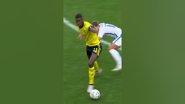 Incredible Isak dribble 💫