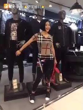 Megang titit cowok - YouTube