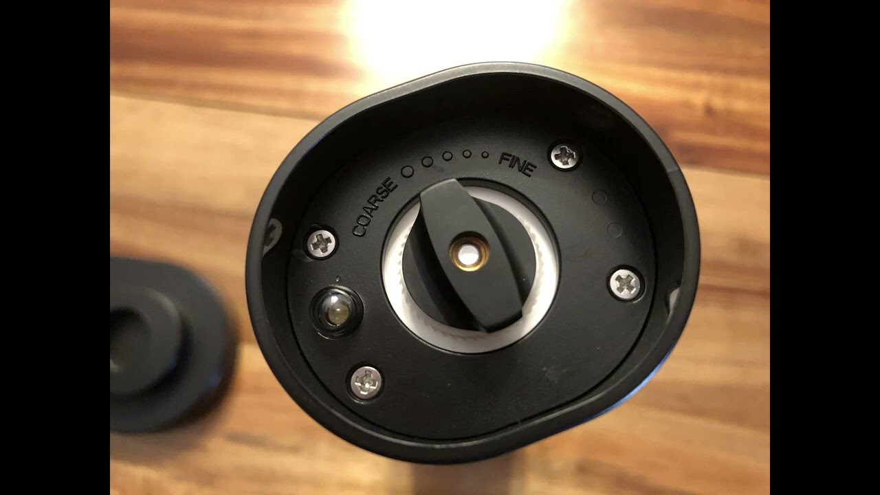 YAYZA! 2 Pack Electric Salt and Pepper Grinder Set