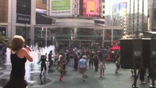 yonge and dundas flash mob Ontario Tourism IIFA 2011