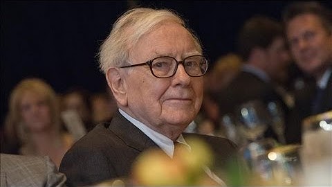 Warren Buffett Makes Shareholders Sweat in 5K Race